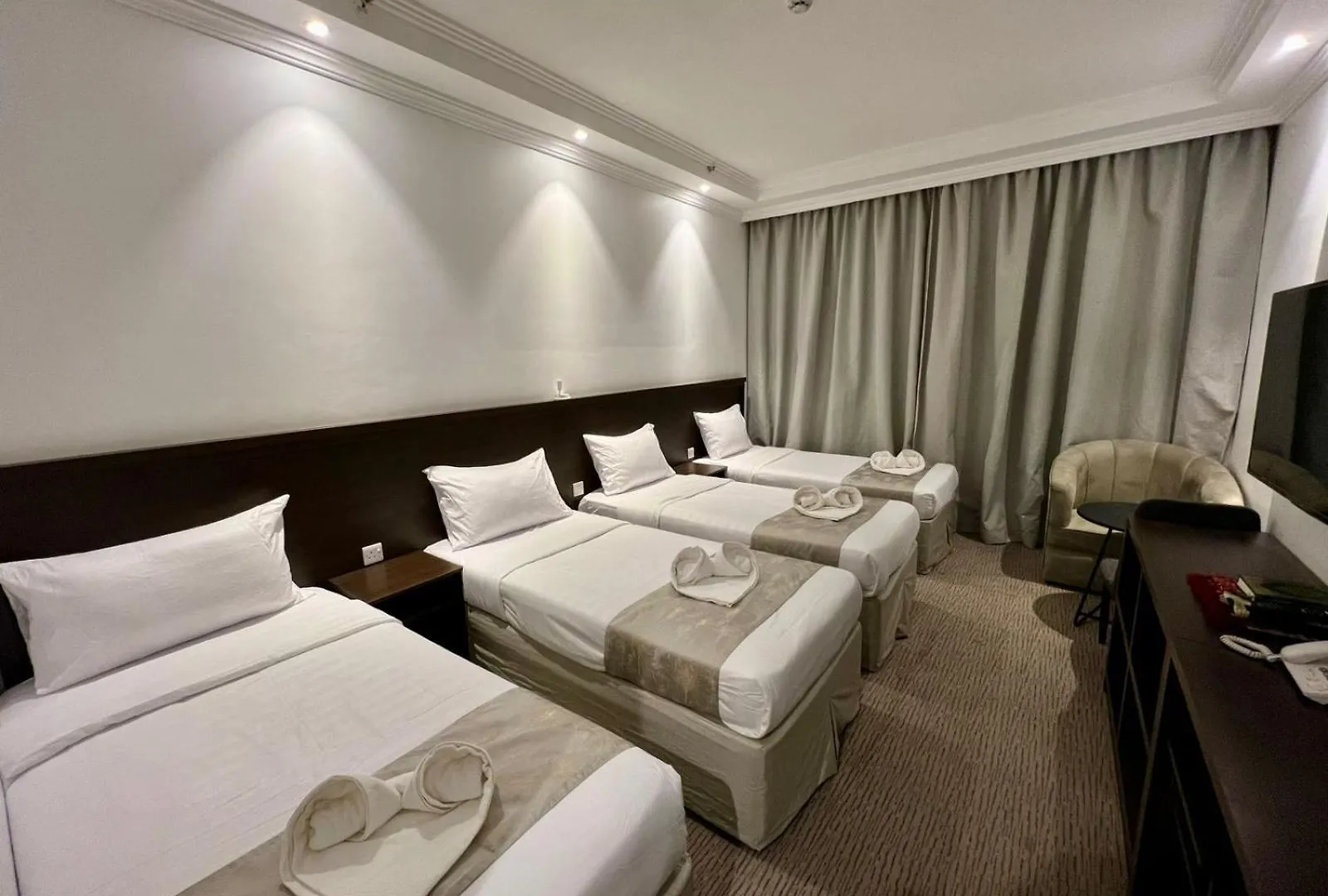**  Cent Al Azizia Hotel Makkah Mecca Saudi Arabia